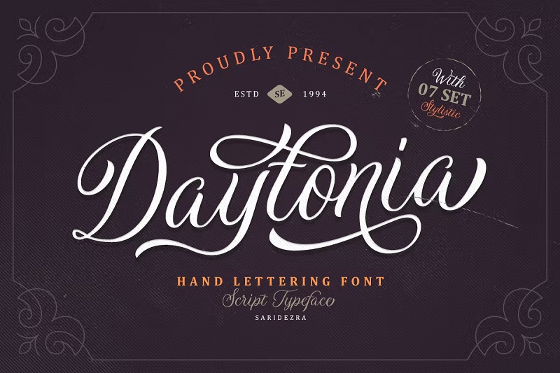 Daytonia hand lettering font